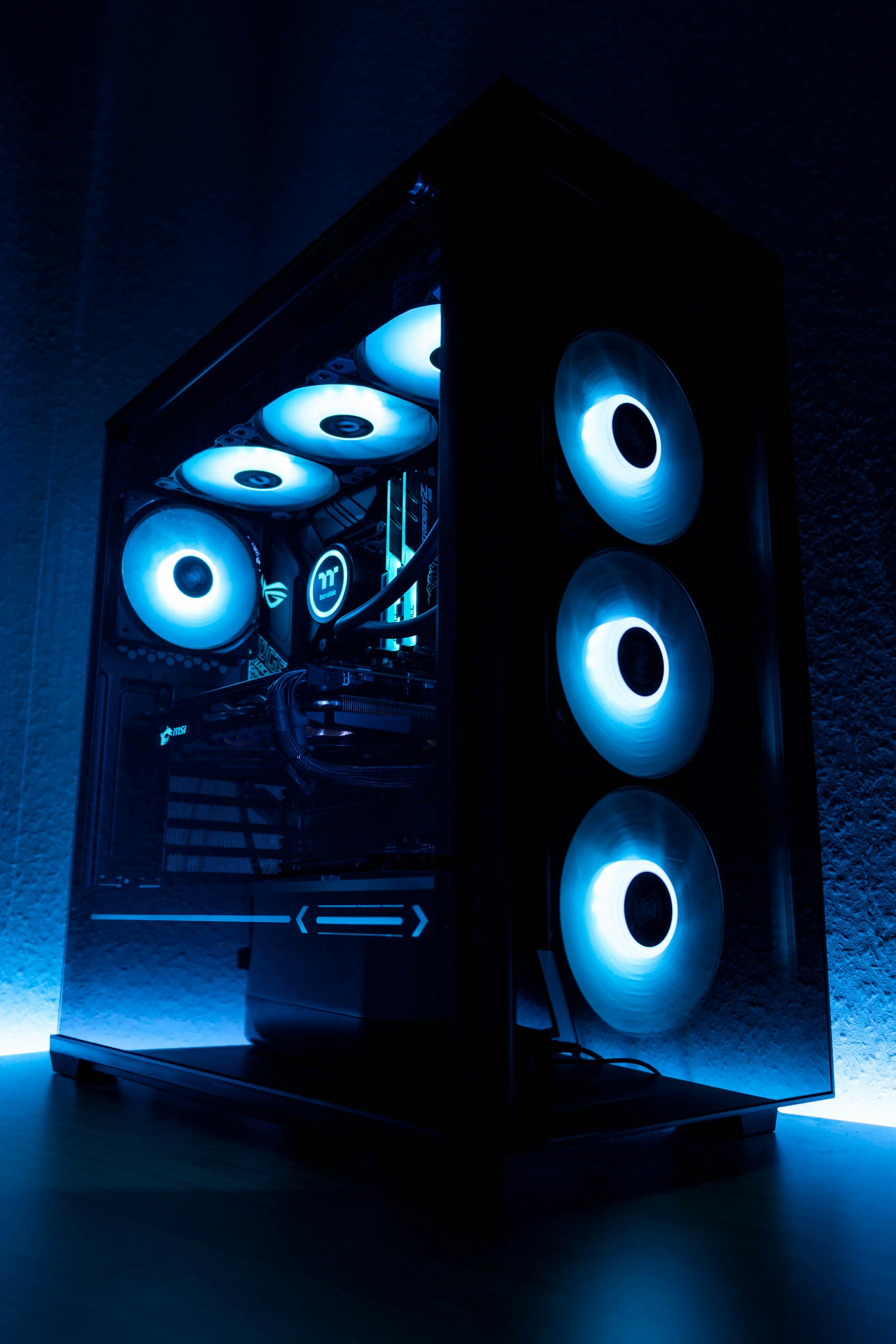 RGB Gaming PC Rig - Blue Dragon Electronics